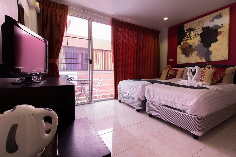 Cool Sea House Hotel Patong Ngoại thất bức ảnh