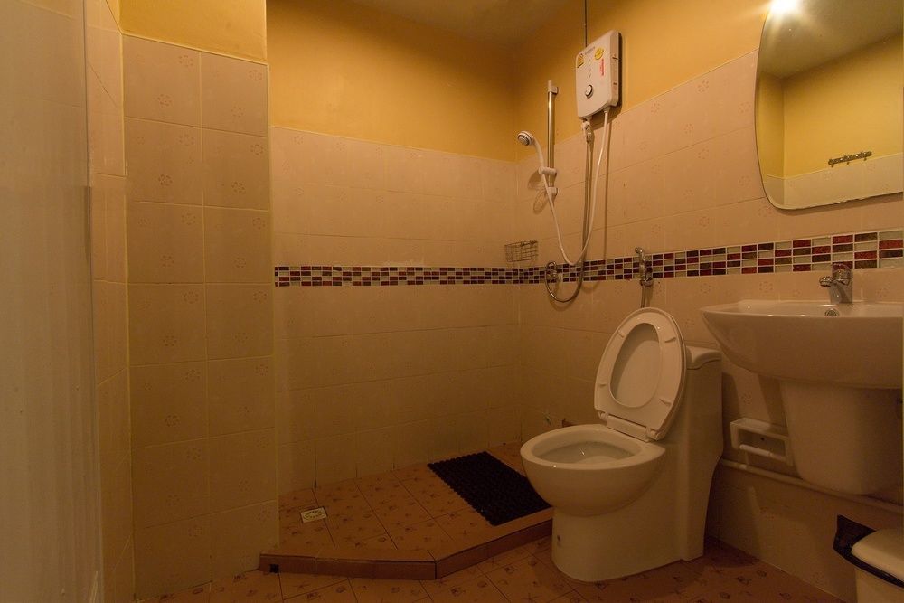 Cool Sea House Hotel Patong Ngoại thất bức ảnh