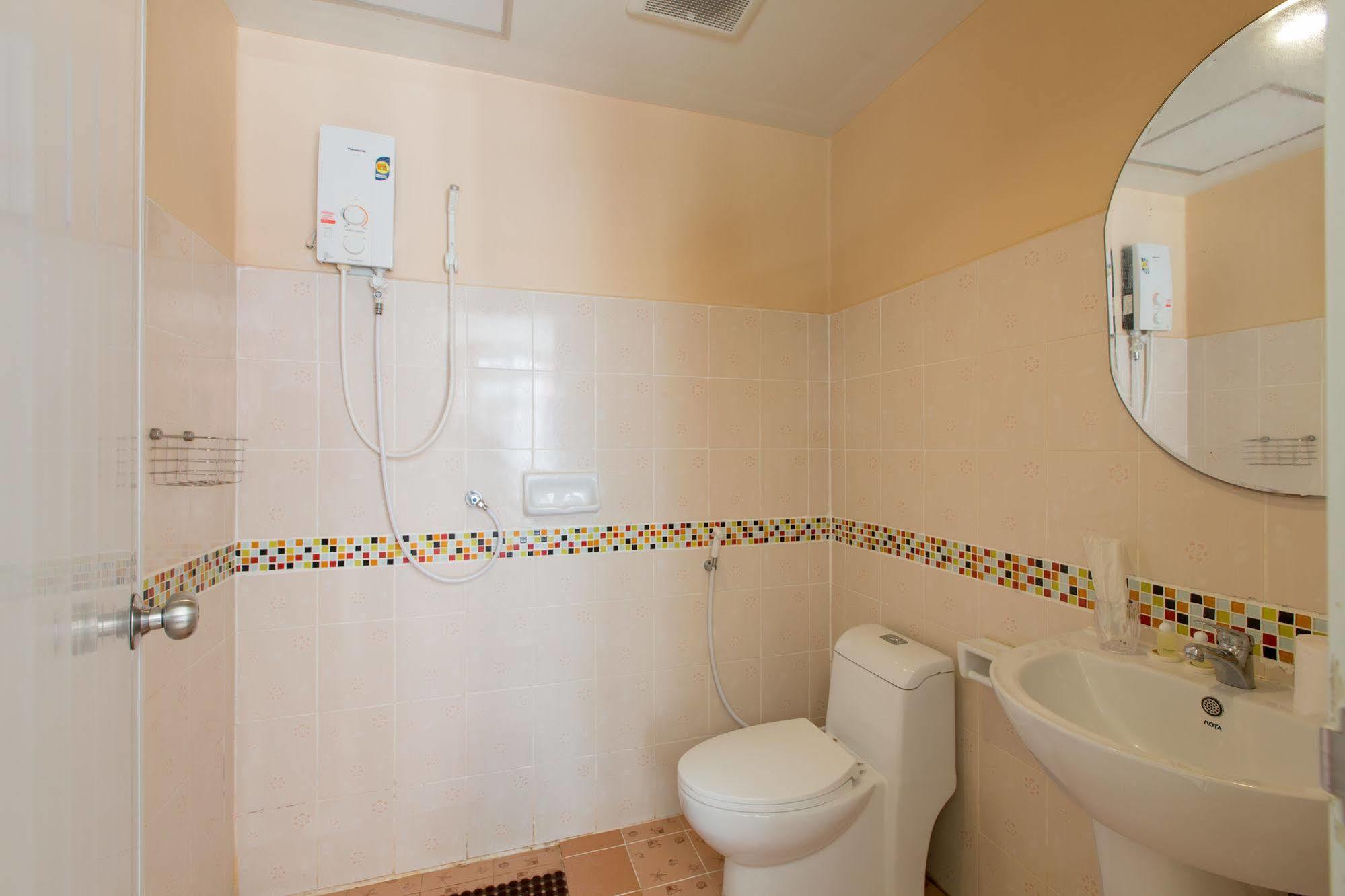 Cool Sea House Hotel Patong Ngoại thất bức ảnh