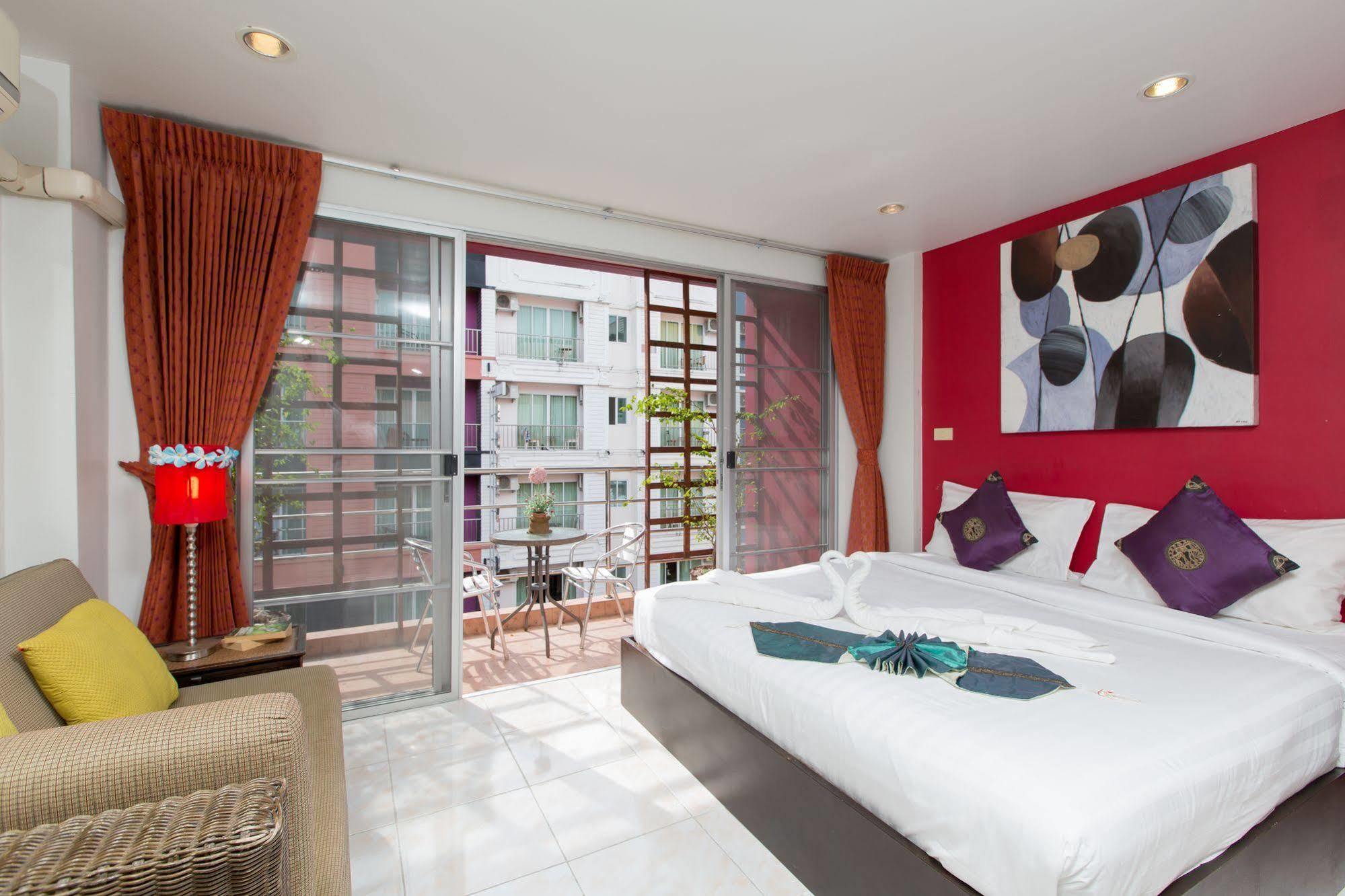 Cool Sea House Hotel Patong Ngoại thất bức ảnh