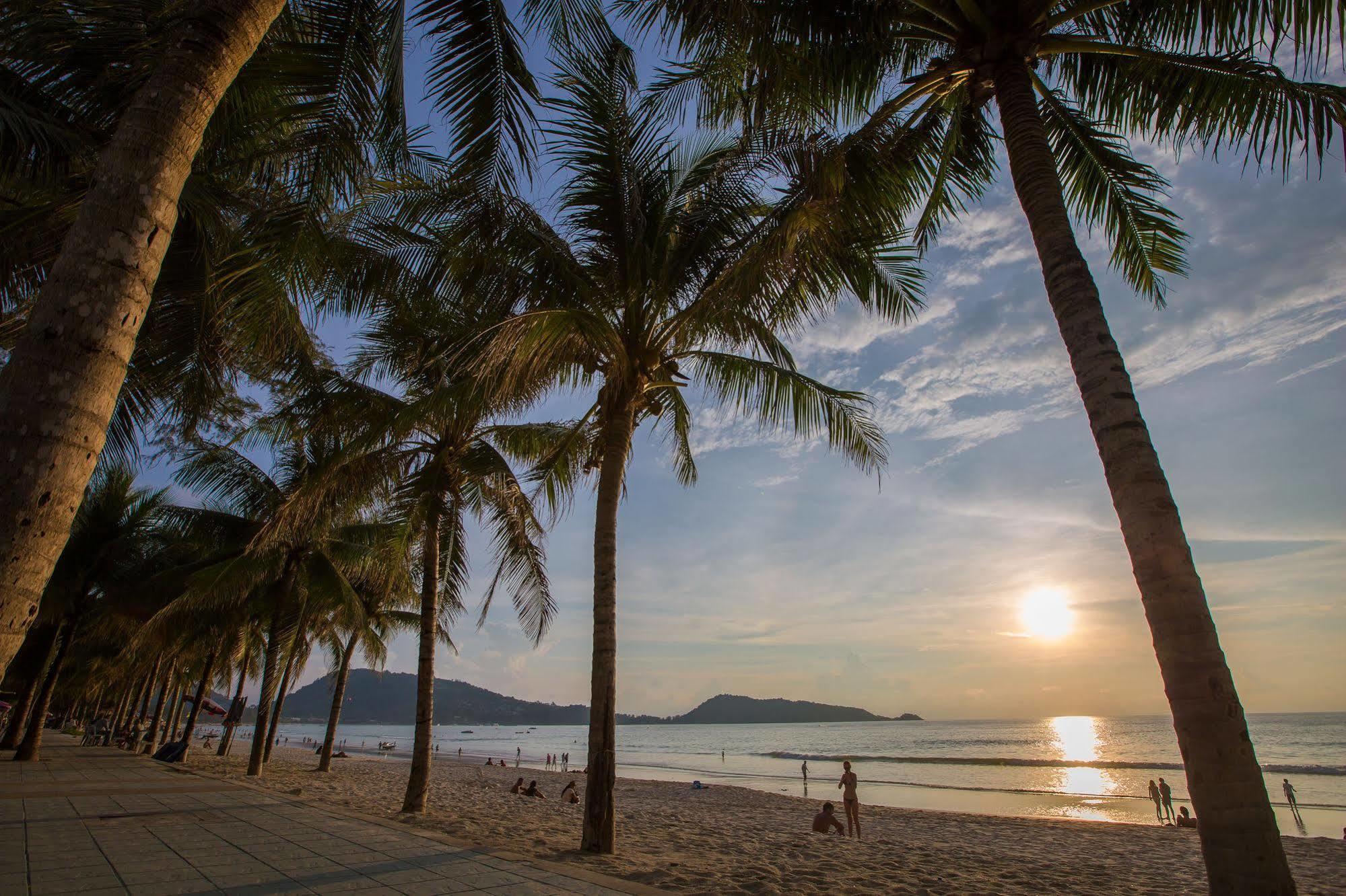 Cool Sea House Hotel Patong Ngoại thất bức ảnh